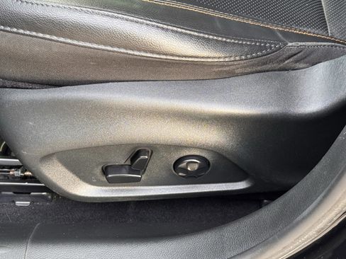 Used 2019 Jeep Compass Limited image 10