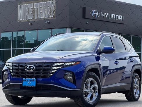 Certified 2024 Hyundai Tucson SEL AWD/4WD image 1