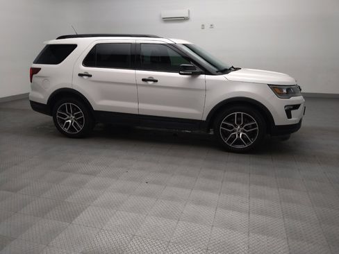 Used 2018 Ford Explorer Sport AWD/4WD image 11