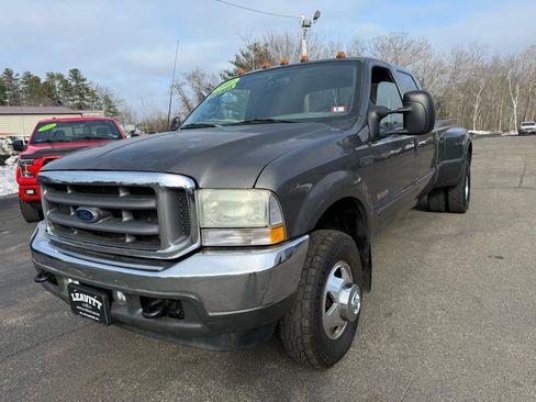 Used 2002 Ford F350 4x4 Crew Cab DRW Super Duty image 2