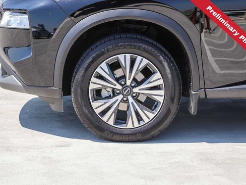 Used 2023 Nissan Rogue SV FWD image 10