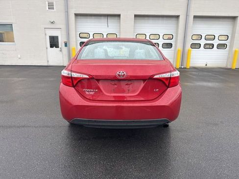 Used 2015 Toyota Corolla LE image 3