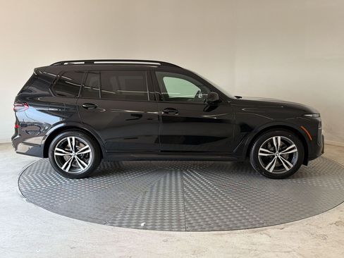 New 2027 BMW X7 xDrive40i w/ Executive Package AWD/4WD image 8