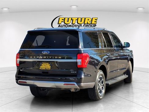 Certified 2024 Ford Expedition Max XLT image 9