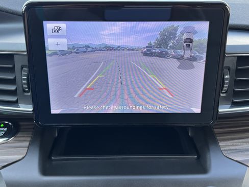 Used 2020 Ford Explorer Limited AWD/4WD image 33
