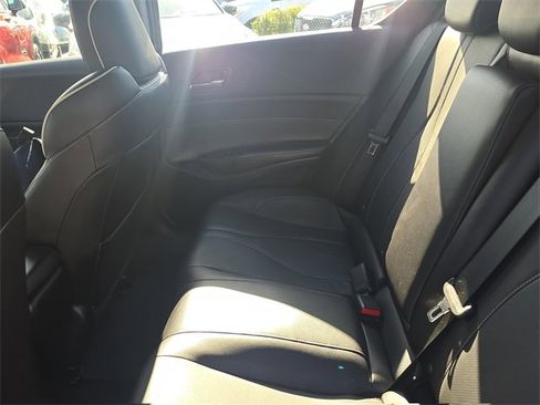 Used 2019 Acura ILX w/ Premium Package image 11