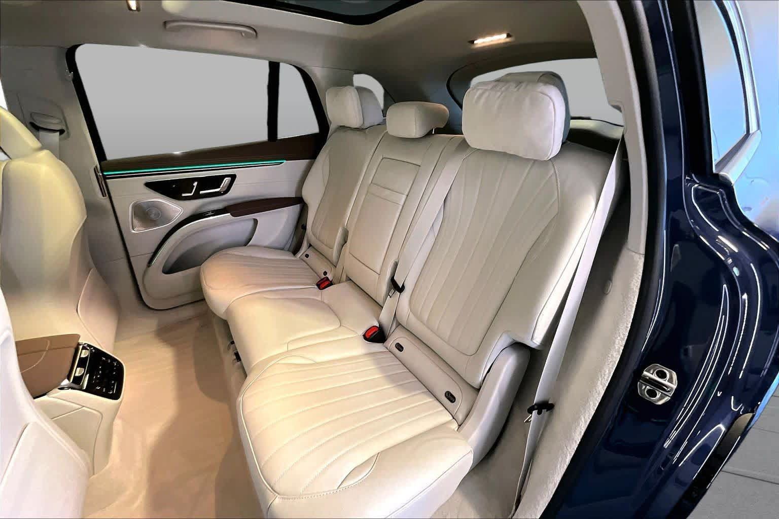 Certified 2023 Mercedes-Benz EQS 580 4MATIC SUV image 20