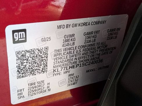 Used 2025 Chevrolet Trax LT w/ LT Convenience Package FWD image 28
