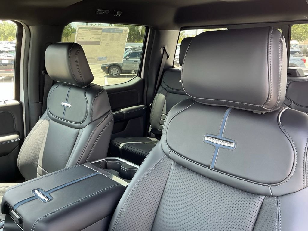 New 2026 Ford F350 Platinum w/ FX4 Off-Road Package AWD/4WD image 32