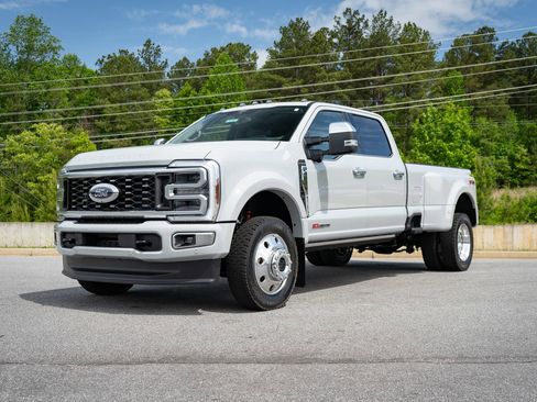 New 2026 Ford F450 Platinum AWD/4WD image 9