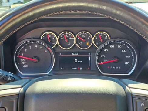 Used 2019 Chevrolet Silverado 1500 LT Trail Boss image 28