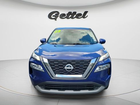 Used 2023 Nissan Rogue SV AWD/4WD image 3