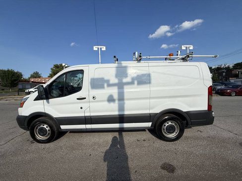 Used 2017 Ford Transit 150 130 Low Roof RWD image 7