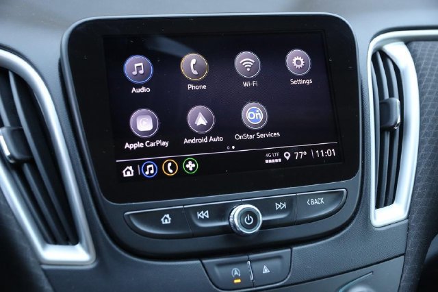 Used 2022 Chevrolet Malibu RS FWD image 16