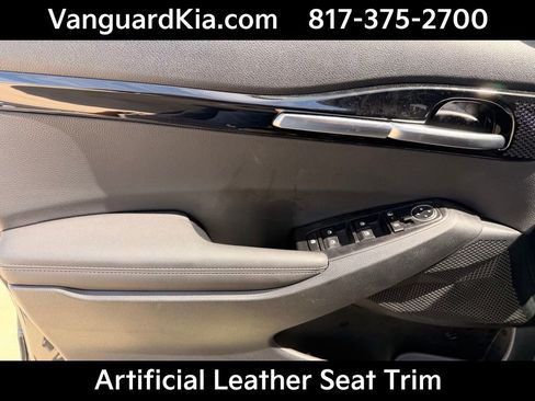 Certified 2026 Kia Seltos EX w/ EX Sunroof Package image 17