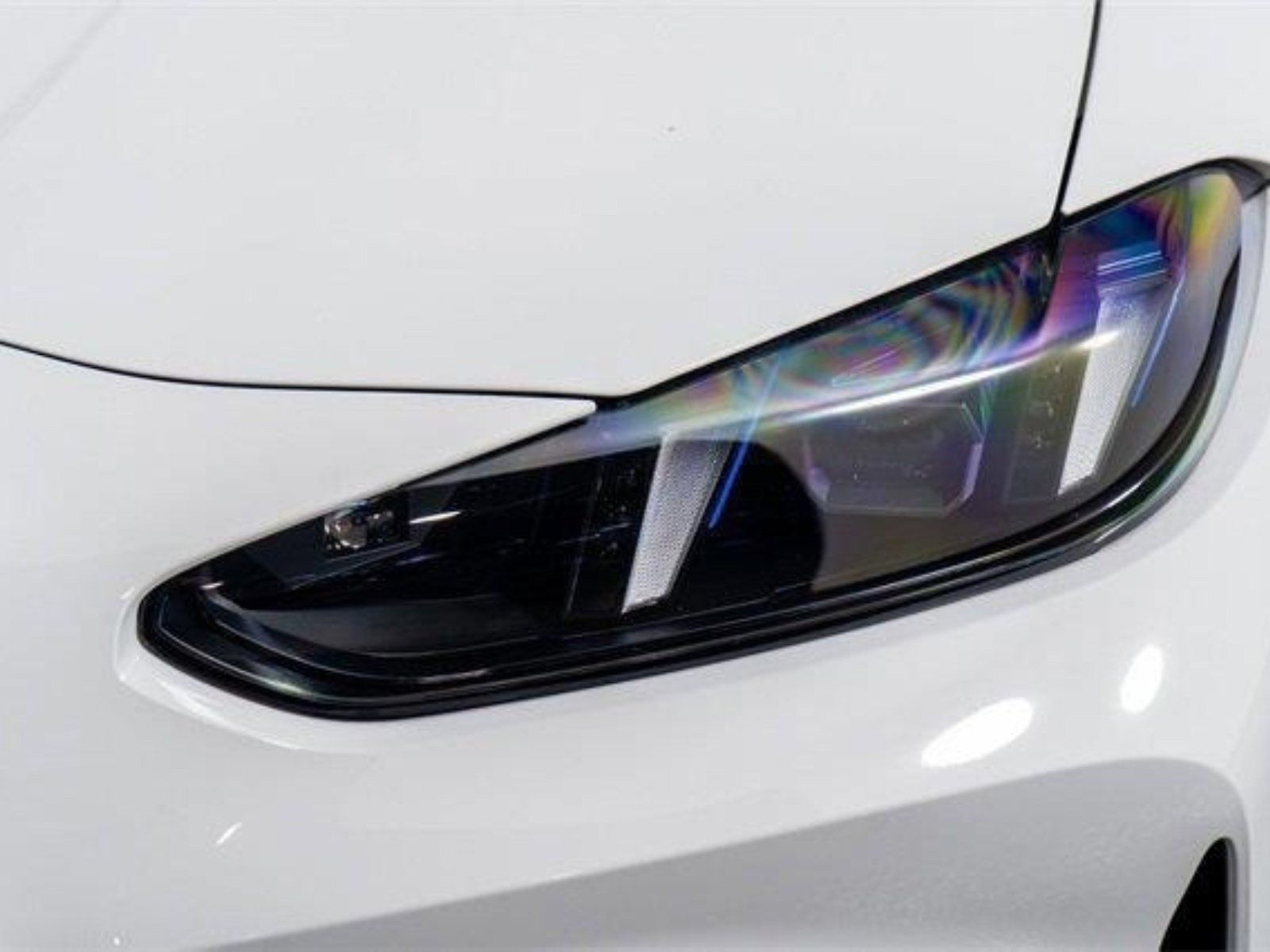 Used 2025 BMW M4 Coupe RWD image 24