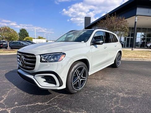 Certified 2026 Mercedes-Benz GLS 450 GLS 450 image 4