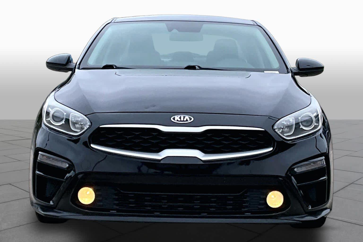 Used 2021 Kia Forte LXS FWD image 4