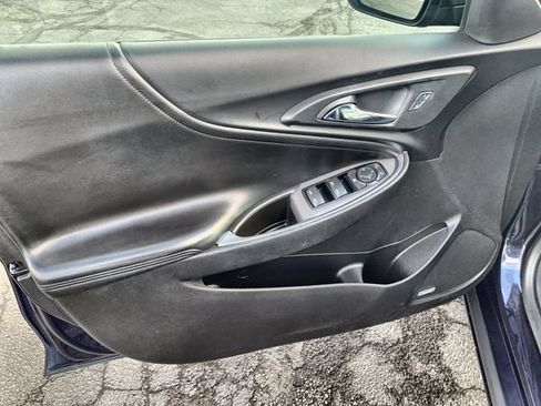 Used 2016 Chevrolet Malibu LT w/ Leather Package FWD image 21