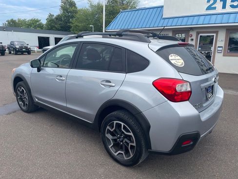 Used 2016 Subaru Crosstrek 2.0i Premium image 2