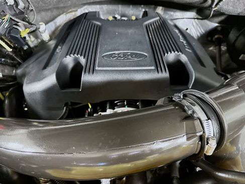 Certified 2018 Ford Expedition Platinum image 9