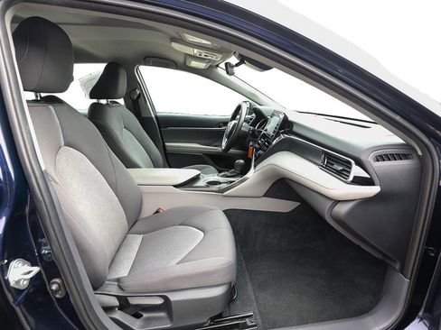 Used 2022 Toyota Camry LE FWD image 20