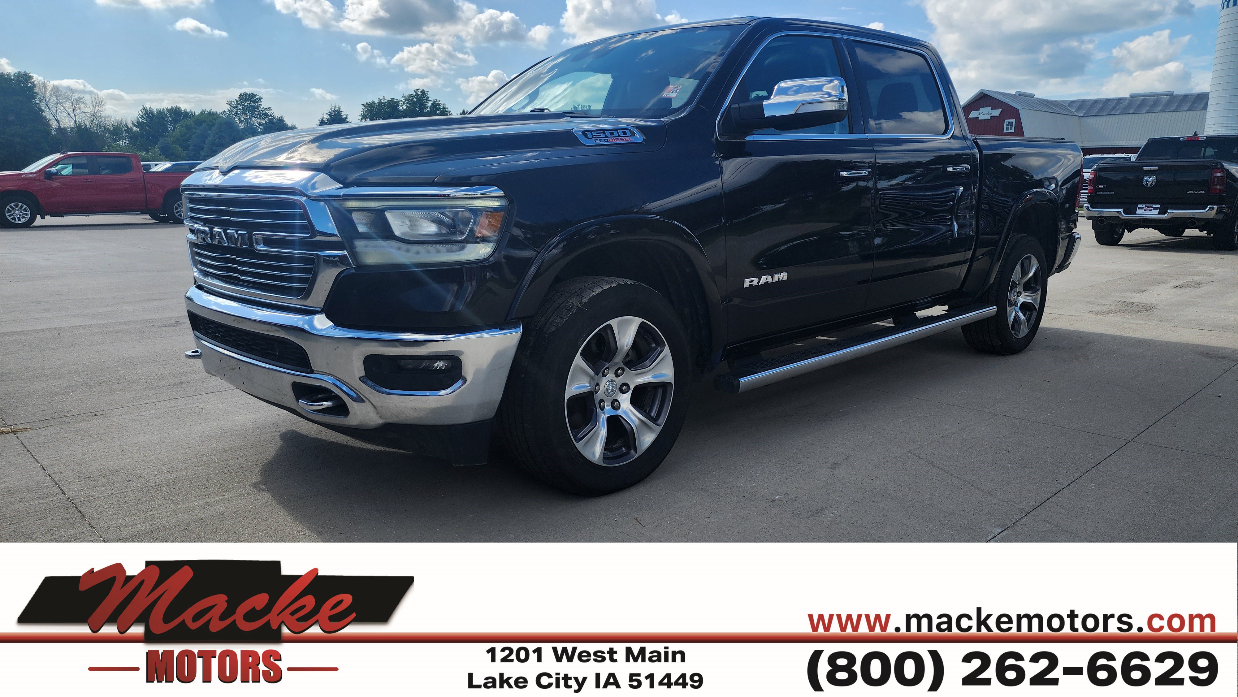 Used 2022 RAM 1500 Laramie AWD/4WD image 1