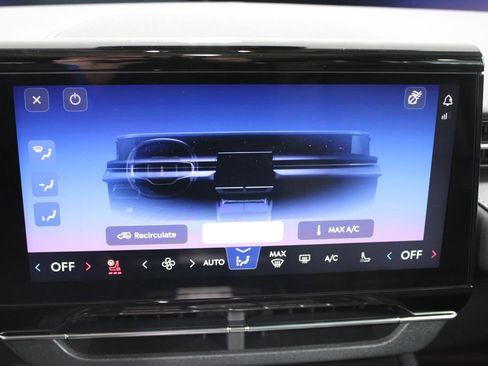 New 2026 Lincoln Nautilus Reserve image 50