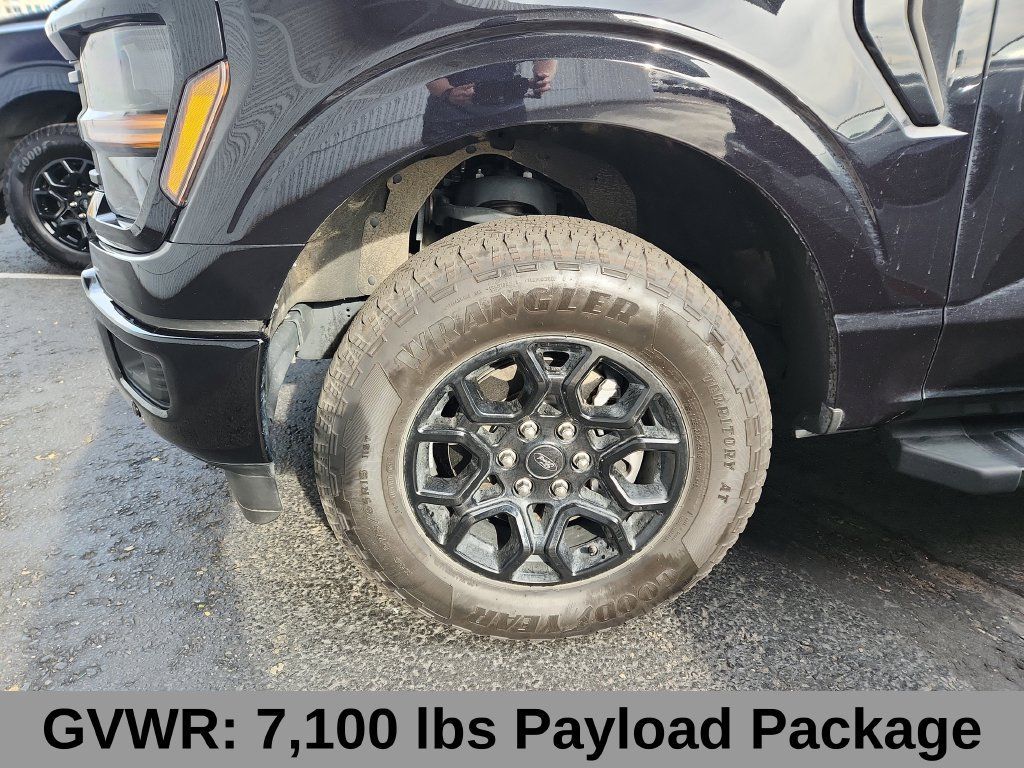 Used 2025 Ford F150 XLT w/ Equipment Group 302A MID AWD/4WD image 5