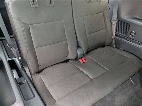 Used 2024 Ford Explorer XLT image 18