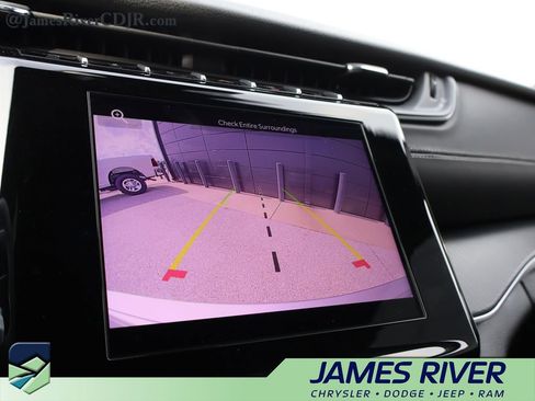 Used 2025 Jeep Grand Cherokee Altitude AWD/4WD image 34