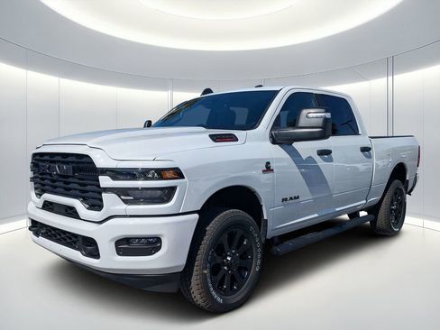 New 2026 RAM 2500 Big Horn AWD/4WD image 8