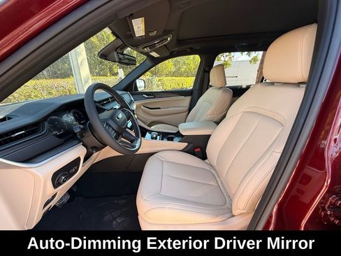 New 2026 Jeep Grand Cherokee L Limited w/ Luxury Tech Group II RWD image 8