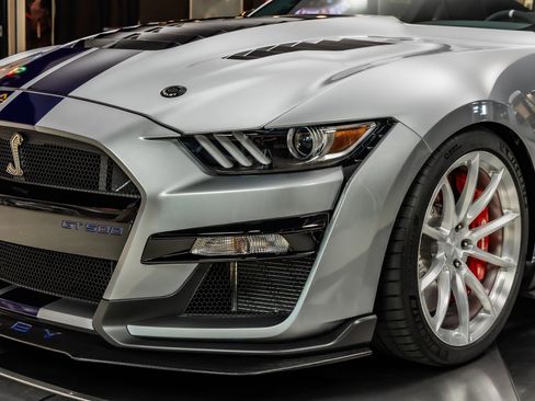 Used 2020 Ford Mustang Shelby GT500 w/ Technology Package RWD image 29