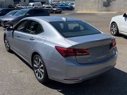 Used 2015 Acura TLX V6 SH-AWD w/ Technology Pkg image 2