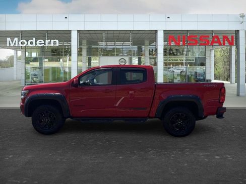 Used 2018 Chevrolet Colorado LT AWD/4WD image 7
