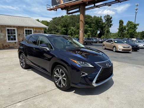 Used 2017 Lexus RX 450h AWD image 9