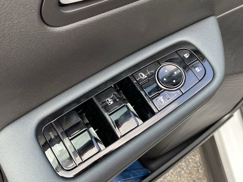 New 2026 Nissan Leaf SV+ image 15