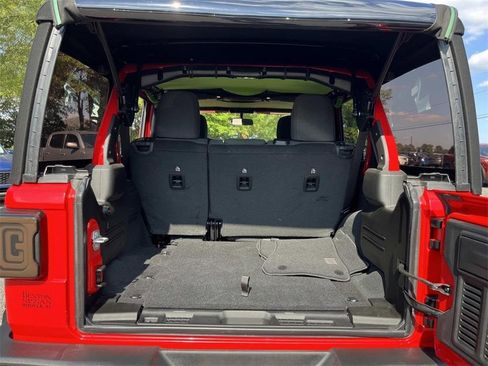 Used 2024 Jeep Wrangler Sport image 8