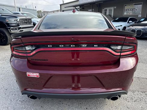 Used 2019 Dodge Charger Scat Pack w/ Technology Group RWD image 6