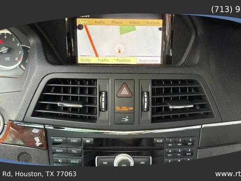 Used 2011 Mercedes-Benz E 550 Coupe image 37