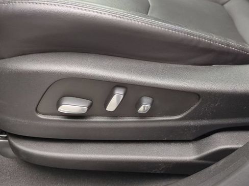 Used 2024 Cadillac XT5 Sportv w/ LPO, Floor Liner Package AWD/4WD image 20