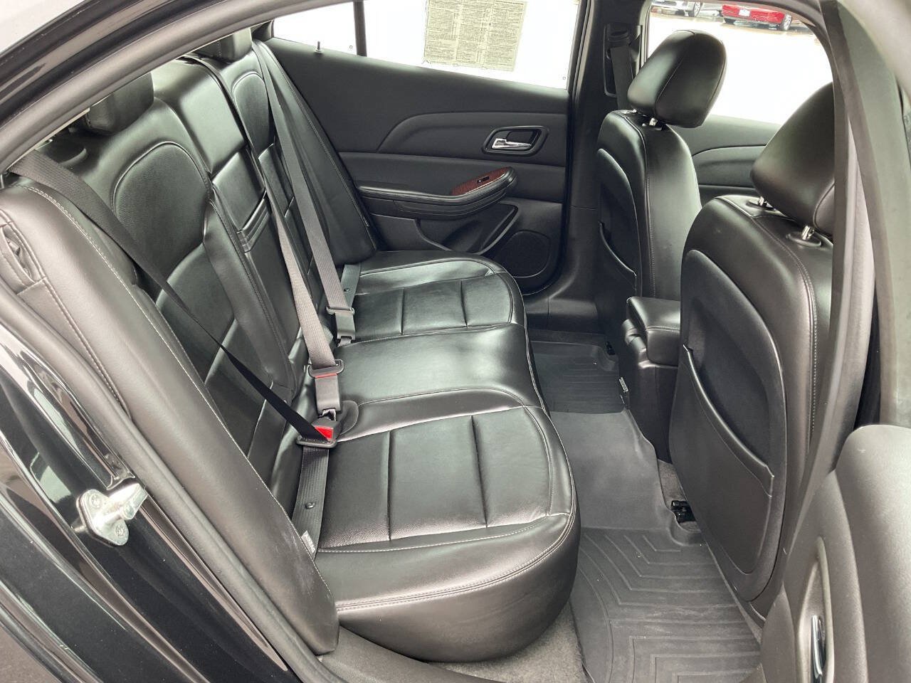 Used 2013 Chevrolet Malibu LTZ FWD image 35