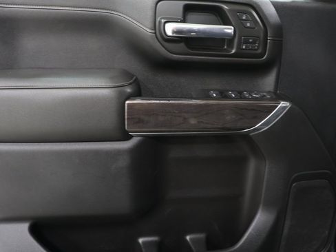 Used 2020 Chevrolet Silverado 2500 LTZ image 22