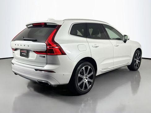 Used 2018 Volvo XC60 T5 Inscription w/ Luxury Seat Package image 5
