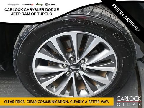 Used 2017 Lincoln Navigator Select image 65