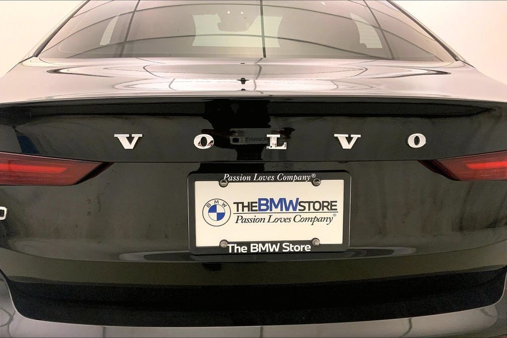 Used 2021 Volvo S60 T8 Inscription AWD/4WD image 30