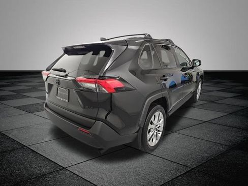 Used 2025 Toyota RAV4 XLE Premium FWD image 6