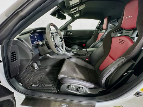 Used 2024 Nissan Z NISMO w/ Floor Mat Package RWD image 13