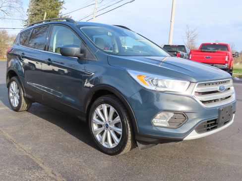 Used 2019 Ford Escape SEL image 8